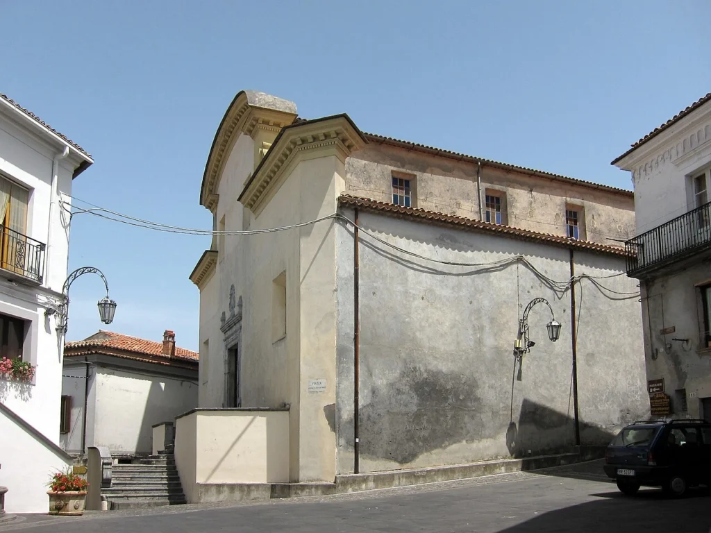Facciata della Chiesa di Santa Maria della Visitazione ad Aieta